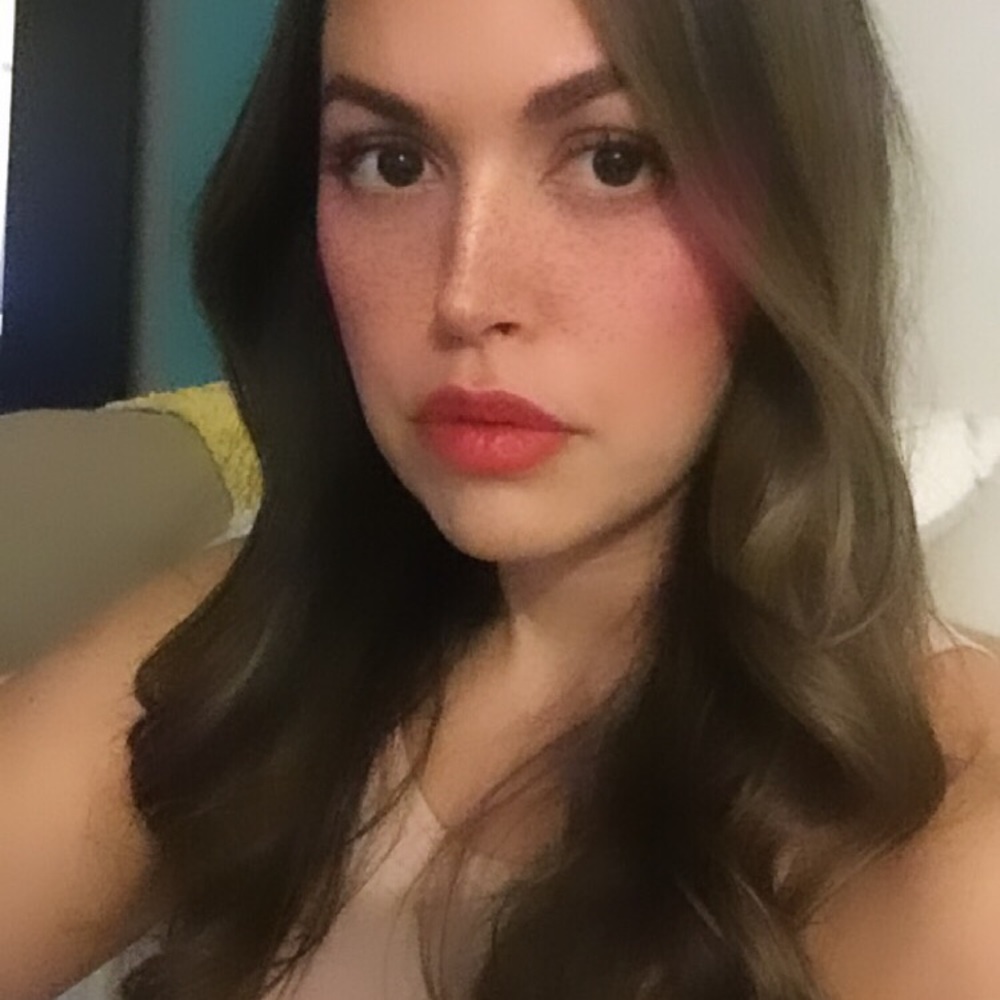 Meet your Posher, Ivette